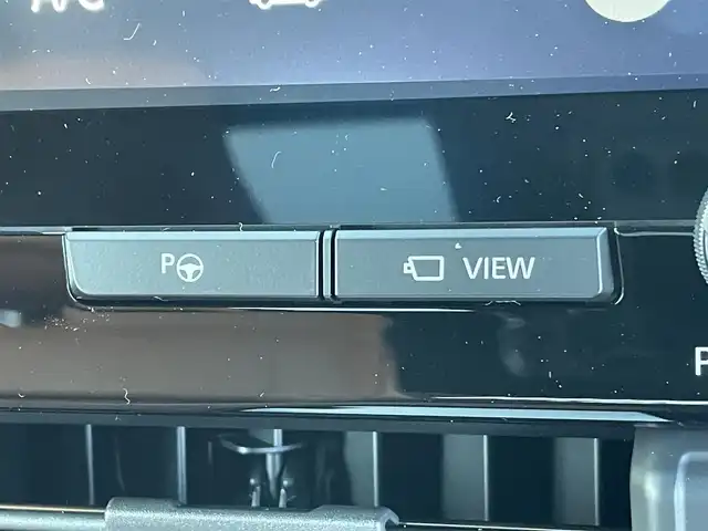 トヨタ ヴェルファイア Z プレミア 東京都 2025(令7)年 0.1千km シルバー 登録済未使用車　/純正１４型ＤＡナビ＆フルセグ/・BluetoothAudio/USB/HDMI/・AppleCarPlay/AndroidAuto/サンセットブラウンレザーシート/・前席シートヒーター/・オットマン/・２列目エグゼクティブシート/左右独立ムーンルーフ　/ユニバーサルステップ　/セーフティセンス　/（予防安全技術）/・プリクラッシュセーフティ/・アダプティブハイビームアシスト/・ロードサインアシスト/・レーダークルーズコントロール　/・レーンチェンジアシスト/・レーントレーンシングアシスト/ブラインドスポットモニター　/３眼ＬＥＤヘッドライト/デジタルインナーミラー/スマートキー/保証書＆取説