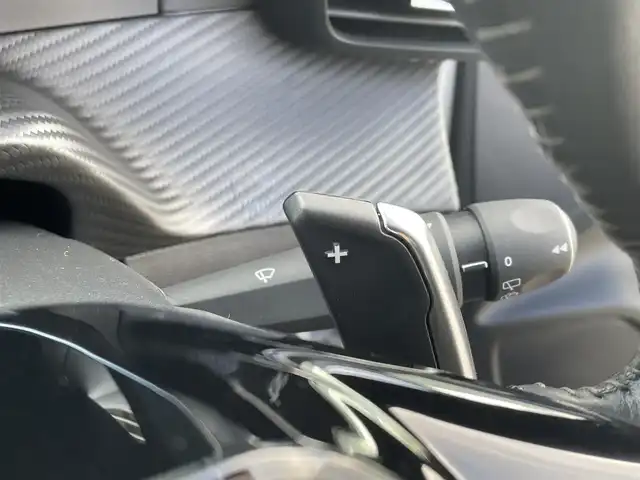 プジョー ２０８ アリュール 東京都 2021(令3)年 2.4万km 白 純正ナビ/Ｂカメラ/ハーフレザーシート/Ａｐｐｌｅ　ＣａｒＰｌａｙ/Ａｎｄｏｒｏｉｄｏ　Ａｕｔｏ/ＥＴＣ/前後ドライブレコーダー/ＵＳＢ／ＢＴオーディオ/ＡＣＣ/レーンキープ/パーキングアシスト