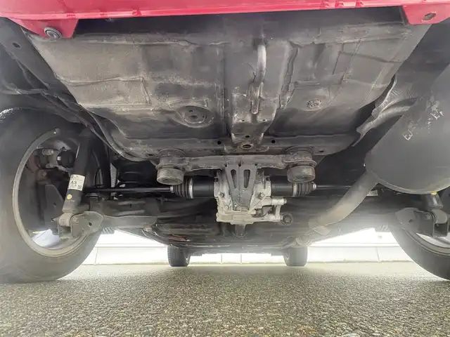 ホンダ ヴェゼル ハイブリッド 岩手県 2016(平28)年 6.3万km プレミアムクリスタルレッドM 禁煙車/4WD/ハーフレザーシート/ミラーヒーター/前席シートヒーター/クルーズコントロール/純正8インチナビ/→フルセグTV/Bluetooth/CD/DVD/HDMI/バックカメラ/ステアリングスイッチ/横滑り防止装置/電子パーキング/オートブレーキホールド/オートライト/LEDヘッドライト/LEDフォグライト/〇プッシュスタート/〇パドルシフト/〇電動格納ミラー/〇ウィンカーミラー/〇ドアバイザー/〇フロアマット/〇シガーソケット/〇USBポート/〇スマートキー/スペアキー/ビルトインETC