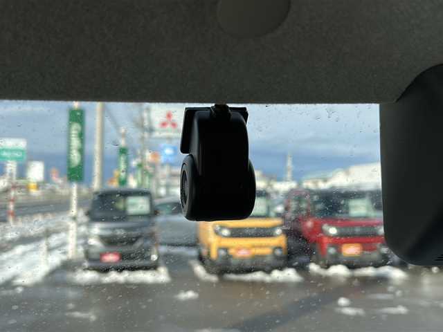 ダイハツ ムーヴ キャンバス G メイクアップ VS SAⅢ 秋田県 2022(令4)年 4.7万km パールホワイトⅢ/ナチュラルベージュマイカメタリック 2トーン 純正SDナビ/純正CD、DVD、TV、BT/バックカメラ、全方位カメラ/ドライブレコーダー/両側パワースライドア/コーナーセンサー/ETC/４WD