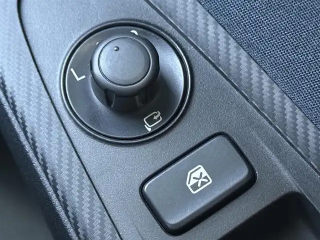 マツダ デミオ XD 千葉県 2014(平26)年 2.3万km ディープクリスタルブルーマイカ 純正ナビ（ＣＤ／ＤＶＤ／ＵＳＢ／Ｂｌｕｅｔｏｏｔｈ）/ブラインドスポットモニター/バックカメラ/衝突軽減ブレーキ/車線逸脱システム/横滑り防止装置/クルーズコントロール/アイドリングストップ/ＥＴＣ/オートライト