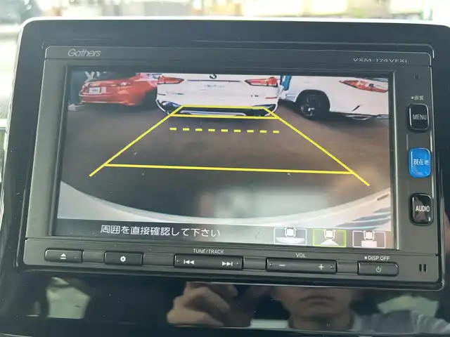 車両画像11