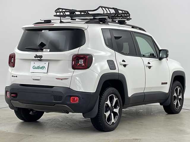 クライスラー・ジープ ジープ レネゲード トレイルホーク 道央・札幌 2020(令2)年 1.9万km 白 ワンオーナー /AppleCarPlay/地デジ/クルーズコントロール/純正ナビ/バックカメラ/LEDヘッドライト/ETC2.0/ブラインドスポット /レーンアシスト/ドラレコ/パークセンサー