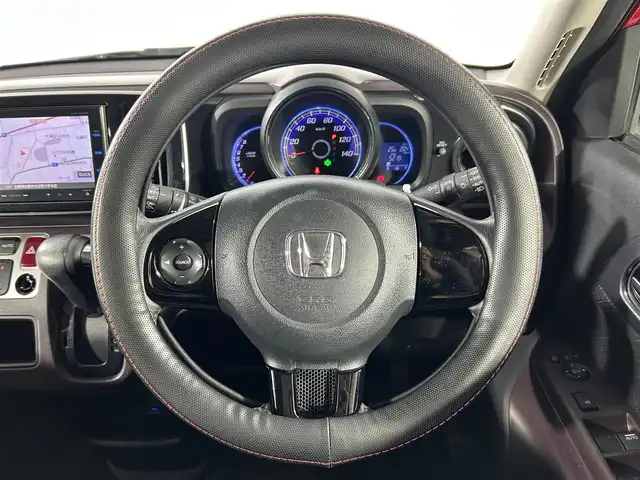 ホンダ Ｎ ＯＮＥ プレミアム 佐賀県 2014(平26)年 12.3万km ミラノレッド 純正7インチナビ/BT/AM/FM/CD/DVD/USB/バックカメラ/衝突被害軽減ブレーキ/ステアリングリモコン/革巻きステアリング/ETC/純正14インチアルミホイール/純正HIDヘッドライト/フォグランプ/純正フロアマット