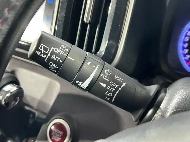 ホンダ Ｎ ＯＮＥ プレミアム 佐賀県 2014(平26)年 12.3万km ミラノレッド 純正7インチナビ/BT/AM/FM/CD/DVD/USB/バックカメラ/衝突被害軽減ブレーキ/ステアリングリモコン/革巻きステアリング/ETC/純正14インチアルミホイール/純正HIDヘッドライト/フォグランプ/純正フロアマット