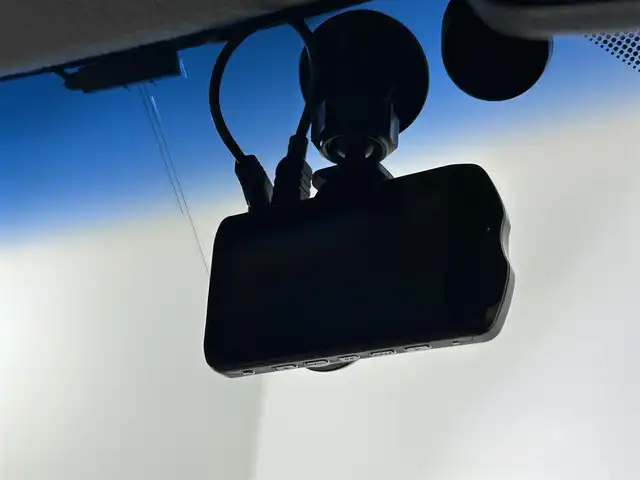 ホンダ Ｎ ＯＮＥ プレミアム 佐賀県 2014(平26)年 12.3万km ミラノレッド 純正7インチナビ/BT/AM/FM/CD/DVD/USB/バックカメラ/衝突被害軽減ブレーキ/ステアリングリモコン/革巻きステアリング/ETC/純正14インチアルミホイール/純正HIDヘッドライト/フォグランプ/純正フロアマット