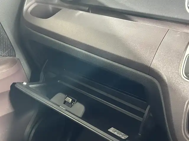 ホンダ Ｎ ＯＮＥ プレミアム 佐賀県 2014(平26)年 12.3万km ミラノレッド 純正7インチナビ/BT/AM/FM/CD/DVD/USB/バックカメラ/衝突被害軽減ブレーキ/ステアリングリモコン/革巻きステアリング/ETC/純正14インチアルミホイール/純正HIDヘッドライト/フォグランプ/純正フロアマット