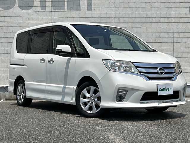 日産 セレナ ハイウェイスター Vセレクション 富山県 2012(平24)年 7.4万km ブリリアントホワイトパール 社外SDナビ/Ｂｌｕｅｔｏｏｔｈ/バックカメラ/両側パワースライドドア/バックカメラ/クルーズコントロール/純正ＡＷ１６インチ/リアモニター/ウォークスルー/スマートキー/プッシュスタート/フロアマット/Wエアバック