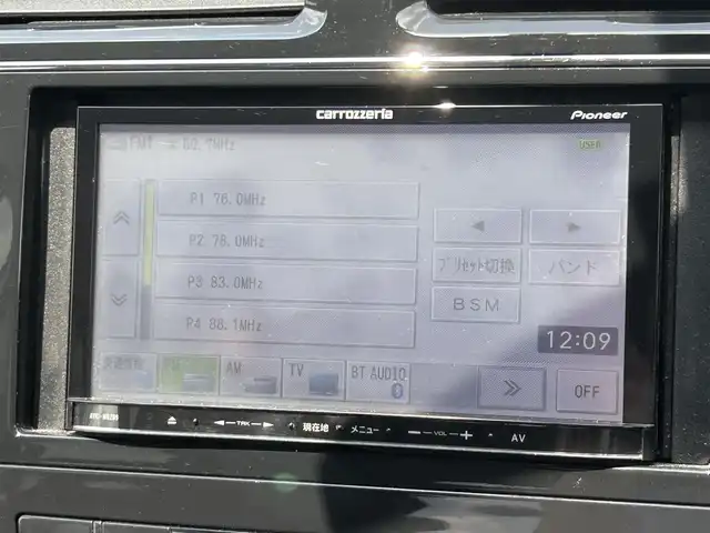 日産 セレナ ハイウェイスター Vセレクション 富山県 2012(平24)年 7.4万km ブリリアントホワイトパール 社外SDナビ/Ｂｌｕｅｔｏｏｔｈ/バックカメラ/両側パワースライドドア/バックカメラ/クルーズコントロール/純正ＡＷ１６インチ/リアモニター/ウォークスルー/スマートキー/プッシュスタート/フロアマット/Wエアバック