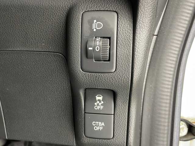 ホンダ Ｎ ＢＯＸ SSパッケージ 愛知県 2015(平27)年 7.1万km パール 純正ナビ/・Bluetooth/・CD/DVD/・フルセグテレビ/両側パワースライドドア/バックカメラ/ドライブレコーダー/サイドエアバッグ/カーテンエアバッグ/アイドリングストップ/ＥＴＣ/フロアマット