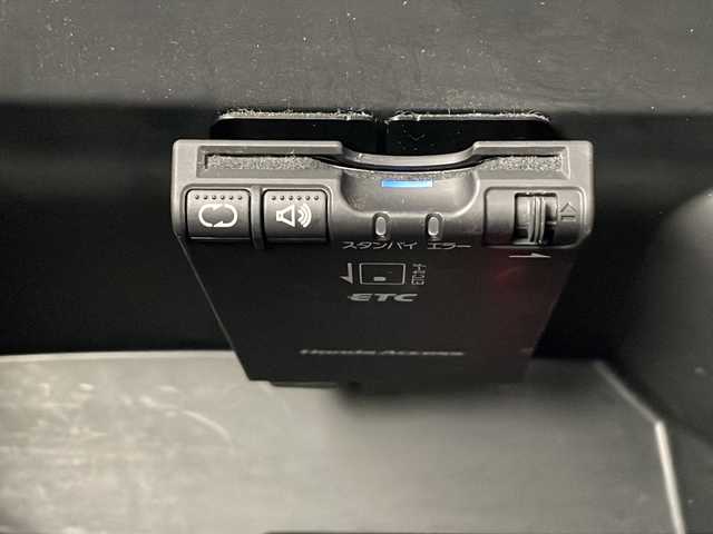 ホンダ Ｎ ＢＯＸ SSパッケージ 愛知県 2015(平27)年 7.1万km パール 純正ナビ/・Bluetooth/・CD/DVD/・フルセグテレビ/両側パワースライドドア/バックカメラ/ドライブレコーダー/サイドエアバッグ/カーテンエアバッグ/アイドリングストップ/ＥＴＣ/フロアマット