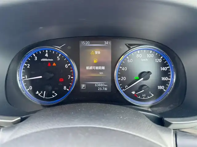 日産 エルグランド 250ハイウェイスター 山梨県 2014(平26)年 6.4万km ファントムブラック 〇純正ナビ/〇フルセグTV/〇パワースライドドア（両側）/〇アランドビューモニター/〇フリップダウンモニター/〇ビルトインETC/〇ドライブレコーダー/〇クルーズコントロール/〇LEDヘッドランプ/〇オートライト/〇フォグランプ/〇純正18インチアルミ/〇革巻きステアリング/〇左右独立オートエアコン/〇合皮/ジャガード織物コンビシート/〇インテリジェントキー/〇禁煙車