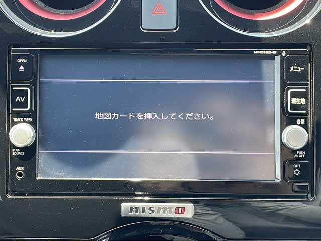 日産 ノート e－パワー ニスモ 三重県 2017(平29)年 4.7万km スーパーブラック 純正ナビ(AM/FM/CD/DVD/TV/BT)/バックカメラ/スペアキー/革巻きステアリング/純正フロアマット/ETC/オートライト/電動格納ミラー/禁煙車