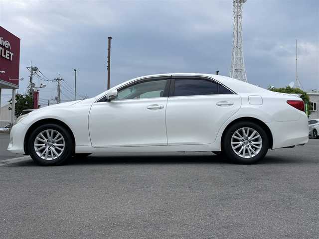 トヨタ マークＸ 250G 群馬県 2013(平25)年 7.6万km ホワイトパールクリスタルシャイン 安全装備/・トラクションコントロール/・横滑り防止/純正7インチワイドナビ/・AM/FM/Bluetooth/CD・DVD/・フルセグTV/バックカメラ/HIDオートライト/フォグランプ/純正フロアマット/純正ドアバイザー/純正16インチアルミホイール/スマートキー/プッシュスタート/電動格納ドアミラー