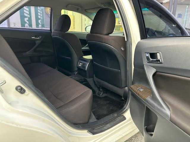 トヨタ マークＸ 250G 埼玉県 2013(平25)年 7.6万km ホワイトパールクリスタルシャイン 純正SDナビ/フルセグTV/Bluetooth/バックカメラ/HIDオートライト/純正16インチアルミホイール/横滑り防止装置/スマートキー/プッシュスタート/保証書/取扱説明書/スペアキー