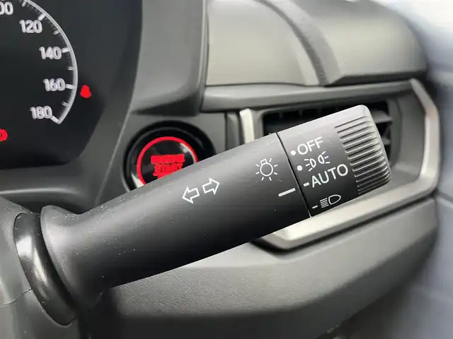 ホンダ ＷＲ－Ｖ X 三重県 2025(令7)年 0.1万km未満 クリスタルブラックパール 未使用車/車検R10年6月22日/走行距離17km/♪ホンダセンシング/・衝突軽減ブレーキ(CMBS)/・踏み間違い衝突軽減システム/・路外逸脱抑制機能/・歩行者事故低減ステアリング/・先行車発進お知らせ機能/・アダプティブクルーズコントロール(ACC)/・車線維持支援システム(LKAS)/♪スマートキー×2/♪プッシュスタート/♪LEDヘッドライト/♪オートライト/♪オートハイビーム/♪ヘッドライトレベライザー/♪ステアリングスイッチ/♪パドルシフト/♪電格ミラー/♪充電用USBポート×2/♪サイド/カーテンエアバック