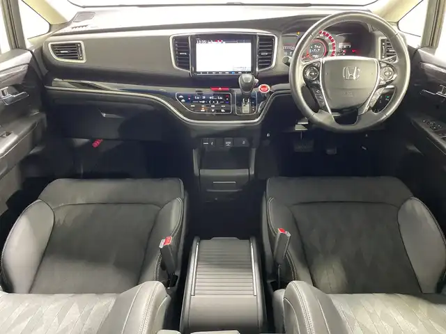 ホンダ オデッセイ アブソルート・EXホンダセンジング 神奈川県 2020(令2)年 5.1万km プラチナホワイトパール 純正9型メモリナビ/Bluetooth フルセグ HDMI　USB　CD DVD　/全方位カメラ/フリップダウンモニター/両側パワースライドドア/ウインカーミラー/ホンダセンシング/レーダーキープサポート/レーンキープアシスト/ブラインドスポットモニター/パワーシート（D＋N席）/ビルトインETC/前方ドライブレコーダー/純正フロアマット/レザーシート/LEDヘッドライト/フォグランプ/純正18インチAW/純正ドアバイザー/電動格納ミラー/スマートキー/スペアキー1本