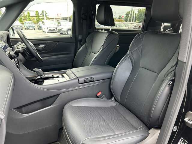 トヨタ ヴェルファイア Z プレミア 栃木県 2024(令6)年 0.8万km ブラック トヨタセーフティセンス/左右独立ムーンルーフ/純正14インチディスプレイオーディオナビ/フルセグTV/DVD/Bluetooth/USB/パノラミックビューモニター/ビルトインETC/前後ドライブレコーダー/黒革シート/前席パワーシート/前後席シートヒーター/両側パワースライドドア/パワーバックドア/ブラインドスポットモニター/レーダークルーズコントロール/スマートキー×2/プッシュEgスタート/ステアリングリモコン/LEDオートライト/LEDフォグランプ/純正19インチAW/アイドリングストップ/横滑り防止装置/保証書/取説/ドアバイザー/電動格納ミラー/パワーサンシェード