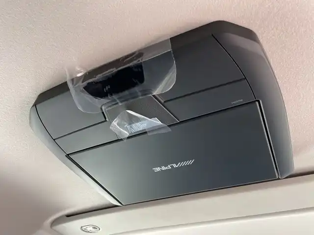三菱 デリカＤ：５ シャモニー 埼玉県 2025(令7)年 0.1千km グレー e-Assist/11インチナビ/ CD/DVD/BT/USB/HDMI/フルセグ/全方位カメラ/12.8インチ後席モニター/両側電動スライドドア/ハーフレザーシート/パドルシフト/レーダークルーズコントロール/レーンキープアシスト/純正18インチアルミホイール/オートブレーキホールド/スマートキー×2/禁煙車