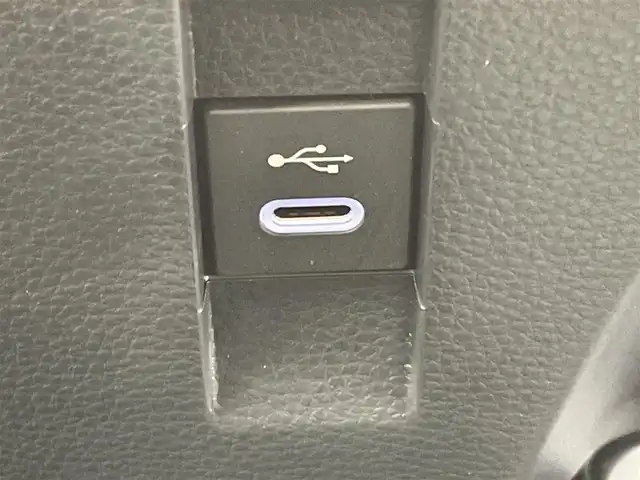 トヨタ ＧＲカローラ RZ 千葉県 2023(令5)年 0.1万km プラチナホワイトパールマイカ 登録時走行距離：157km/10.5型ディスプレイオーディオプラス/コネクティッドナビ対応10.5型HDディスプレイ/ブラインドスポットモニター/ヘッドアップディスプレイ/D/N席シートヒーター/ステアリングヒーター/JBLサウンドシステム/録画機能付バックガイドモニター/ETC2.0/フルセグTV＆AM＆FM＆Bluetoth＆Miracast/USBーC/トヨタセーフティセンス/・プリクラッシュセーフティ/・レーントレーシングアシスト/・レーンディパーチャーアラート/・レーダークルーズコントロール/・オートマチックハイビーム/・ロードサインアシスト/・発進遅れ告知機能/4WD/ターボ/専用ハーフレザーシート/オートライト/LEDヘッドランプ/LEDフロントフォグランプ/235/40R18インチBBS製純正AW/プッシュスタート/スマートキー/純正フロアマット