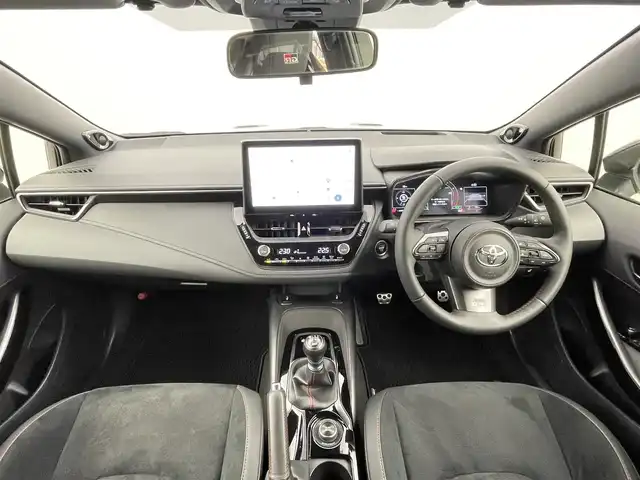 トヨタ ＧＲカローラ RZ 千葉県 2023(令5)年 0.1万km プラチナホワイトパールマイカ 登録時走行距離：157km/10.5型ディスプレイオーディオプラス/コネクティッドナビ対応10.5型HDディスプレイ/ブラインドスポットモニター/ヘッドアップディスプレイ/D/N席シートヒーター/ステアリングヒーター/JBLサウンドシステム/録画機能付バックガイドモニター/ETC2.0/フルセグTV＆AM＆FM＆Bluetoth＆Miracast/USBーC/トヨタセーフティセンス/・プリクラッシュセーフティ/・レーントレーシングアシスト/・レーンディパーチャーアラート/・レーダークルーズコントロール/・オートマチックハイビーム/・ロードサインアシスト/・発進遅れ告知機能/4WD/ターボ/専用ハーフレザーシート/オートライト/LEDヘッドランプ/LEDフロントフォグランプ/235/40R18インチBBS製純正AW/プッシュスタート/スマートキー/純正フロアマット