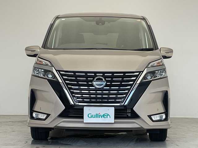 日産 セレナ ハイウェイスター V 愛知県 2021(令3)年 2.9万km カシミヤグレージュ プロパイロット/純正10インチSDナビ（地図SDカード無し）/フリップダウンモニター/両側パワースライドドア/レーダークルーズコントロール/バックカメラ/コーナーセンサー/純正アルミホイール/ブラインドスポットモニター/LEDヘッドライト/リアオートエアコン/レーンキープアシスト/ドライブレコーダー/ETC/衝突被害軽減ブレーキ/フルセグTV/CD DVD/Bluetooth/ステアリングスイッチ/スマートキー/プッシュスタート