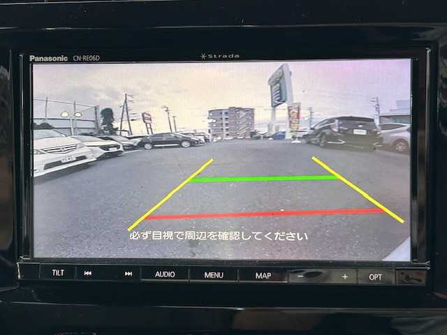 スズキ ジムニー ランドベンチャー 静岡県 2015(平27)年 6.1万km パールホワイト 社外メモリナビ/AM/FM/CD/DVD/BT/フルセグ/バックカメラ/純正フロアマット/レザーシート/ドライブレコーダー前方/ETC/運転席シートヒーター/リモコンキー