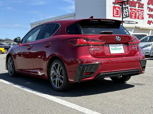 レクサス ＣＴ 200h Fスポーツ 大分県 2018(平30)年 4万km レッドマイカクリスタルシャイン ・ナビ(CD/DVD/SD/BT/AUX/USB/Miracast)/・フルセグTV/・バックカメラ/・ETC 2.0/・レーダークルーズコントロール/・プリクラッシュセーフティ/・コーナーセンサー/・パドルシフト/・オートハイビーム/・ステアリングヒーター/・パワーシート/・スマートキー/・プッシュスタートボタン/・純正アルミホイール/・スタッドレスタイヤ積載