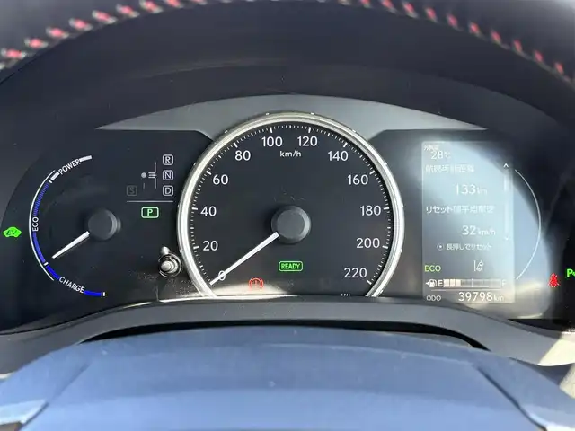 レクサス ＣＴ 200h Fスポーツ 大分県 2018(平30)年 4万km レッドマイカクリスタルシャイン ・ナビ(CD/DVD/SD/BT/AUX/USB/Miracast)/・フルセグTV/・バックカメラ/・ETC 2.0/・レーダークルーズコントロール/・プリクラッシュセーフティ/・コーナーセンサー/・パドルシフト/・オートハイビーム/・ステアリングヒーター/・パワーシート/・スマートキー/・プッシュスタートボタン/・純正アルミホイール/・スタッドレスタイヤ積載
