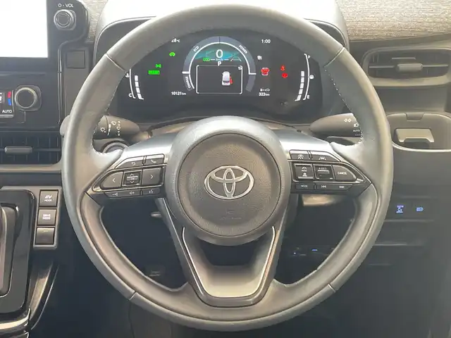 トヨタ シエンタ ハイブリッド Z 埼玉県 2024(令6)年 1.1万km 青 トヨタセーフティーセンス /純正ディスプレイオーディオ（TV・ナビ付） /バックカメラ /両側パワースライドドア /レーダークルーズコントロール /LEDオートライト /シートヒーター /ステアリングヒーター /ステアリングスイッチ /純正ETC/禁煙車