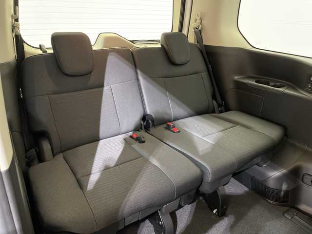 日産 セレナ e－パワー ハイウェイスター V 愛媛県 2025(令7)年 0.1千km プリズムホワイト 登録済未使用車 純正12.3型ナビ Bluetooth アダプティブクルーズコントロール プロパイロット 衝突被害軽減ブレーキ レーンアシスト 両側電動スライドドア 前後コーナーセンサー ETC 禁煙車