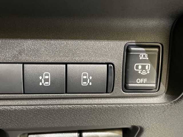 日産 セレナ e－パワー ハイウェイスター V 愛媛県 2025(令7)年 0.1千km プリズムホワイト 登録済未使用車 純正12.3型ナビ Bluetooth アダプティブクルーズコントロール プロパイロット 衝突被害軽減ブレーキ レーンアシスト 両側電動スライドドア 前後コーナーセンサー ETC 禁煙車