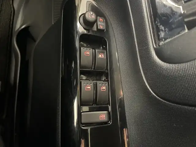 ダイハツ ムーヴ キャンバス X ブラックインテリア リミテッド SAⅢ 道央・札幌 2018(平30)年 3.5万km ブラックマイカメタリック ・４ＷＤ　/スマートアシスト/・衝突被害軽減ブレーキ　/・純正メモリナビ/・CD/DVD/SD/フルセグTV/USB/BT)　/・両側パワースライドドア　/・オートハイビーム　/・パノラマモニター　/・ベンチシート　/・電動格納ミラー　/・ドアバイザー　/・フォグランプ　/・ヘッドライトレベライザー　/・横滑り防止/・スマートキー