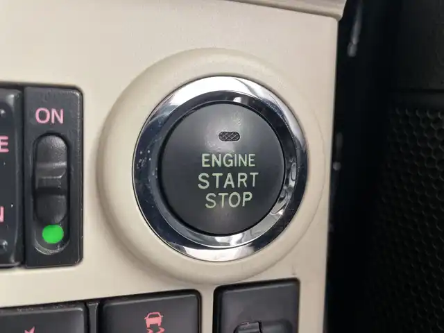 ダイハツ ムーヴ キャンバス X ブラックインテリア リミテッド SAⅢ 道央・札幌 2018(平30)年 3.5万km ブラックマイカメタリック ・４ＷＤ　/スマートアシスト/・衝突被害軽減ブレーキ　/・純正メモリナビ/・CD/DVD/SD/フルセグTV/USB/BT)　/・両側パワースライドドア　/・オートハイビーム　/・パノラマモニター　/・ベンチシート　/・電動格納ミラー　/・ドアバイザー　/・フォグランプ　/・ヘッドライトレベライザー　/・横滑り防止/・スマートキー