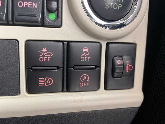 ダイハツ ムーヴ キャンバス X ブラックインテリア リミテッド SAⅢ 道央・札幌 2018(平30)年 3.5万km ブラックマイカメタリック ・４ＷＤ　/スマートアシスト/・衝突被害軽減ブレーキ　/・純正メモリナビ/・CD/DVD/SD/フルセグTV/USB/BT)　/・両側パワースライドドア　/・オートハイビーム　/・パノラマモニター　/・ベンチシート　/・電動格納ミラー　/・ドアバイザー　/・フォグランプ　/・ヘッドライトレベライザー　/・横滑り防止/・スマートキー