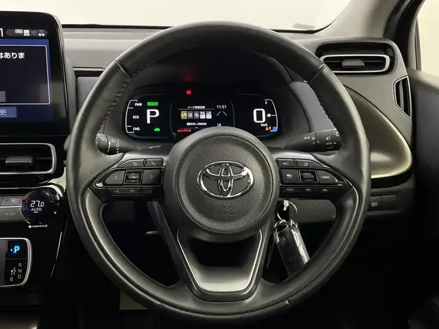 トヨタ アクア Z 新潟県 2022(令4)年 3万km ブラックマイカ トヨタセーフティーセンス/純正ディスプレイオーディオ/　　BT/MiraCast/FM/AM/バックカメラ/レーダークルーズコントロール/LEDオートライト/オートマチックハイビーム/ハーフレザーシート/パワーシート/シートヒーター/純正15インチアルミホイール/ステアリングスイッチ/ステアリングヒーター/スマートキー