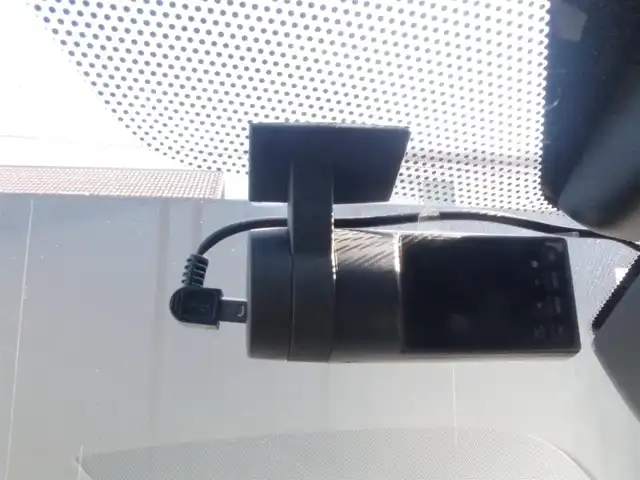 ランドローバー レンジローバーイヴォーク Rダイナミック S 岩手県 2020(令2)年 3.9万km シルバー ソウルパールシルバー（１CS）/衝突回避/エマージェンシーレーンキープ/ステアリングアシスト/ブラインドスポット/純正ナビ/フルセグTV/全方位カメラ/デジタルインナーミラー/DSRC/ドラレコ/黒革シート/パワーシート/シートヒーター/パワーバックドア/LEDライト