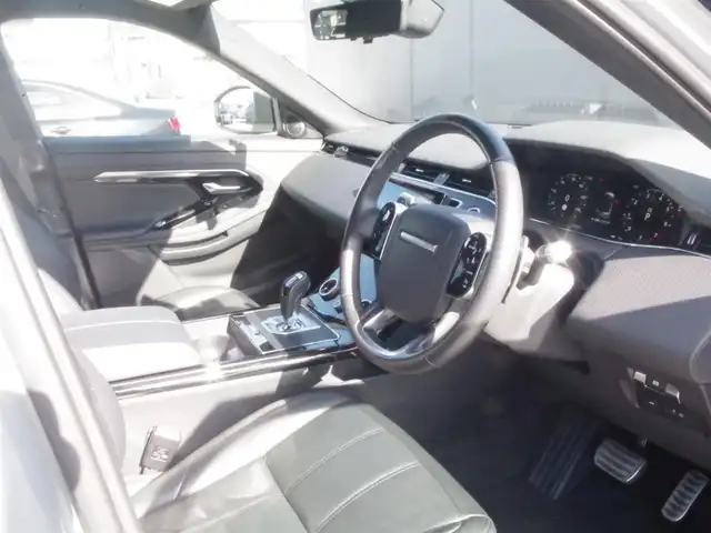 ランドローバー レンジローバーイヴォーク Rダイナミック S 岩手県 2020(令2)年 3.9万km シルバー ソウルパールシルバー（１CS）/衝突回避/エマージェンシーレーンキープ/ステアリングアシスト/ブラインドスポット/純正ナビ/フルセグTV/全方位カメラ/デジタルインナーミラー/DSRC/ドラレコ/黒革シート/パワーシート/シートヒーター/パワーバックドア/LEDライト