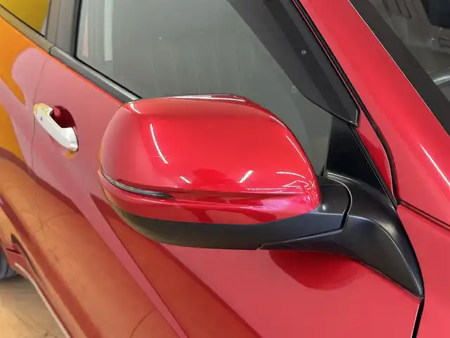 ホンダ ヴェゼル ハイブリッド Z ホンダセンシング 群馬県 2017(平29)年 5万km プレミアムクリスタルレッドM ホンダセンシング/・アダプティブクルーズコントロール/・誤発進抑制機能/・車線維持支援システム/・路外逸脱抑制機能/・標識認識機能/・先行車発進お知らせ機能/純正7インチナビ/・フルセグTV/・BT/DVD/CD/SD/・FM/AM/バックカメラ/ビルトインETC/ドライブレコーダー/革巻きステアリング/ステアリングスイッチ/パドルシフト/ブラックハーフレザーシート/前席シートヒーター/電子パーキング/ブレーキーオートホールド/スマートキー/プッシュスタート/寒冷地仕様/LEDヘッドライト/フォグランプ/オートライト/ルーフレール/純正17インチAW/純正フロアマット/ドアバイザー/電動格納ウィンカーミラー/横滑り防止機能