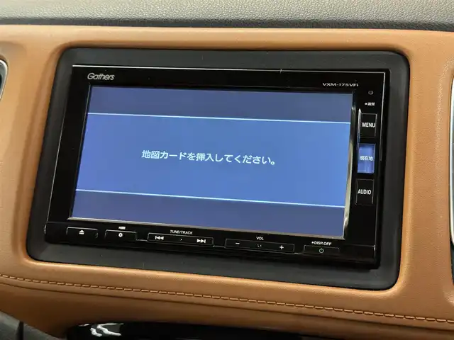 ホンダ ヴェゼル ハイブリッド Z ホンダセンシング 群馬県 2017(平29)年 5万km プレミアムクリスタルレッドM ホンダセンシング/・アダプティブクルーズコントロール/・誤発進抑制機能/・車線維持支援システム/・路外逸脱抑制機能/・標識認識機能/・先行車発進お知らせ機能/純正7インチナビ/・フルセグTV/・BT/DVD/CD/SD/・FM/AM/バックカメラ/ビルトインETC/ドライブレコーダー/革巻きステアリング/ステアリングスイッチ/パドルシフト/ブラックハーフレザーシート/前席シートヒーター/電子パーキング/ブレーキーオートホールド/スマートキー/プッシュスタート/寒冷地仕様/LEDヘッドライト/フォグランプ/オートライト/ルーフレール/純正17インチAW/純正フロアマット/ドアバイザー/電動格納ウィンカーミラー/横滑り防止機能