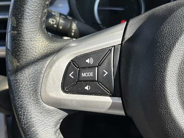 ダイハツ キャスト スタイル G SAⅡ 静岡県 2015(平27)年 6.9万km プラムブラウンクリスタルマイカ ナビ/・フルセグTV/ラジオ/DS/・CD/DVD/SD/USB/Bluetooth/主要装備/・アイドリングストップ　/・バックカメラ　/・ドライブレコーダー　/・ＥＴＣ　/・レーンキープアシスト　/・オートライト　/・衝突軽減システム　/・ＬＥＤヘッドライト　/・純正フロアマット　/・プッシュスタート　/・スマートキー　/・横滑り防止/・盗難防止装置/・パワーウィンドウ/・パワーステアリング