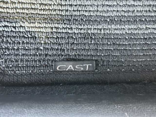 ダイハツ キャスト スタイル G SAⅡ 静岡県 2015(平27)年 6.9万km プラムブラウンクリスタルマイカ ナビ/・フルセグTV/ラジオ/DS/・CD/DVD/SD/USB/Bluetooth/主要装備/・アイドリングストップ　/・バックカメラ　/・ドライブレコーダー　/・ＥＴＣ　/・レーンキープアシスト　/・オートライト　/・衝突軽減システム　/・ＬＥＤヘッドライト　/・純正フロアマット　/・プッシュスタート　/・スマートキー　/・横滑り防止/・盗難防止装置/・パワーウィンドウ/・パワーステアリング