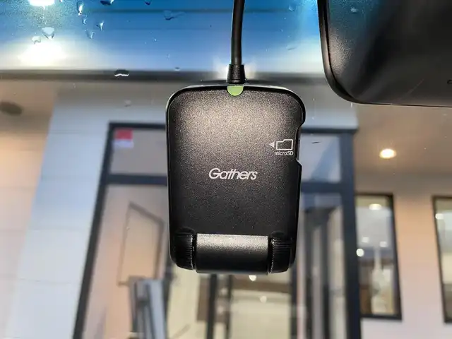 ホンダ Ｎ ＢＯＸ 2トン カスタム G L ホンダセンシング 青森県 2017(平29)年 10.1万km プレミアムホワイトパールⅡ (株)IDOMが運営する【じしゃロン青森店】の自社ローン専用車両になりますこちらは現金ご利用時の価格です。自社ローンご希望の方は別途その旨お申付け下さい。/４ＷＤ/人気のツートンカラー/純正８インチＳＤナビ/　AM/FM/CD/DVD/SD/BT/フルセグＴＶ/バックカメラ/純正ドライブレコーダー/ビルトインＥＴＣ/両側パワースライドドア/クルーズコントロール/ＥＣＯＮモード/衝突被害軽減システム/レーンキープアシスト/横滑り防止装置/オートライト/ＬＥＤヘッドランプ/フォグランプ/シートヒーター（D/N）/ドアミラーヒーター/プラズマクラスターイオン/ドアバイザー/純正フロアマット/純正１４インチアルミホイール装着