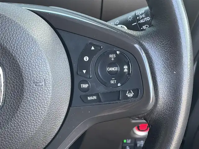 ホンダ Ｎ ＢＯＸ L ターボ 滋賀県 2021(令3)年 4.7万km ルナシルバーM 純正ナビ/（CD/DVD/BT/フルセグTV/SD/USB）/ホンダセンシング/・衝突軽減ブレーキ（CMBS）/・誤発進抑制機能/・後方誤発進抑制機/・渋滞追従機能付アダプティブクルーズコントロール（ACC）/・車線維持支援システム（LKAS）/・路外逸脱抑制機能/・歩行者事故低減ステアリング/・先行車発進お知らせ機能/・標識認識機能/・オートハイビーム/バックカメラ/ビルトインETC/両側パワースライドドア/前席シートヒーター/パーキングセンサー/パドルシフト/LEDヘッドライト/純正フロアマット