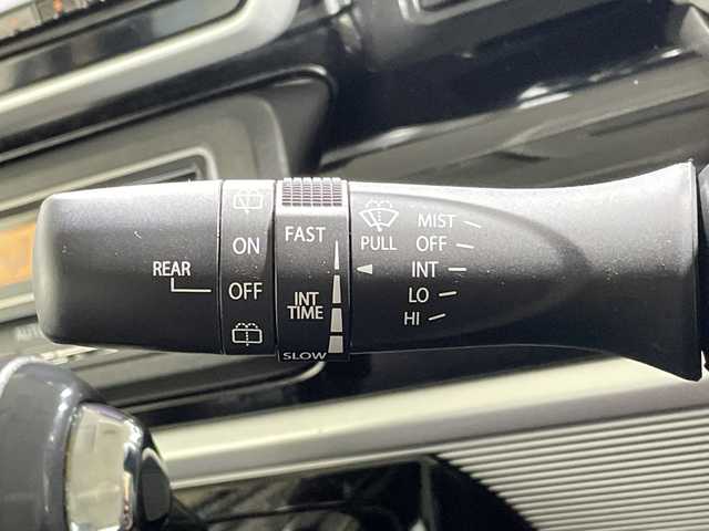 スズキ スペーシア 神奈川県 2021(令3)年 2万km ピュアホワイトP 純正ナビ/全方位カメラ/両側パワースライドドア/スズキセーフティ/追従クルーズコントローラー/ターボ/シートヒーター/ヘッドアップディスプレイ/パドルシフト/ETC2.0/LEDライト/前後ドラレコ/純正5インチAW/純正フロアマット/プッシュスタート/スマートキー/スペアキー/シートバックテーブル/シールサンシェード/オートライト/オートマチックハイビーム/ハイビームアシスト/電格格納ミラー/取扱説明書/保証書/デュアメセンサーブレーキサポート/車線逸脱抑制/レーンアシスト/盗難防止装置