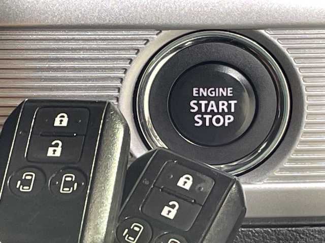 スズキ スペーシア 神奈川県 2021(令3)年 2万km ピュアホワイトP 純正ナビ/全方位カメラ/両側パワースライドドア/スズキセーフティ/追従クルーズコントローラー/ターボ/シートヒーター/ヘッドアップディスプレイ/パドルシフト/ETC2.0/LEDライト/前後ドラレコ/純正5インチAW/純正フロアマット/プッシュスタート/スマートキー/スペアキー/シートバックテーブル/シールサンシェード/オートライト/オートマチックハイビーム/ハイビームアシスト/電格格納ミラー/取扱説明書/保証書/デュアメセンサーブレーキサポート/車線逸脱抑制/レーンアシスト/盗難防止装置