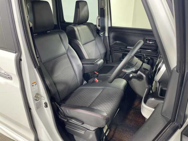 スズキ スペーシア 神奈川県 2021(令3)年 2万km ピュアホワイトP 純正ナビ/全方位カメラ/両側パワースライドドア/スズキセーフティ/追従クルーズコントローラー/ターボ/シートヒーター/ヘッドアップディスプレイ/パドルシフト/ETC2.0/LEDライト/前後ドラレコ/純正5インチAW/純正フロアマット/プッシュスタート/スマートキー/スペアキー/シートバックテーブル/シールサンシェード/オートライト/オートマチックハイビーム/ハイビームアシスト/電格格納ミラー/取扱説明書/保証書/デュアメセンサーブレーキサポート/車線逸脱抑制/レーンアシスト/盗難防止装置