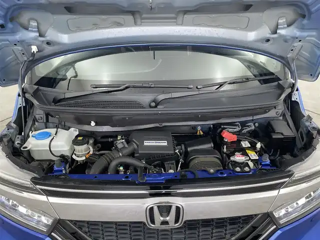 ホンダ Ｎ ＢＯＸ カスタム G L ターボ ホンダセンシング 大分県 2018(平30)年 7.5万km ブリリアントスポーティブルーメタリック2トーン ホンダセンシング/・衝突軽減ブレーキ/・誤発進抑制機能/・後方誤発進抑制機能/・歩行者低減ステアリング/・アダブティブクルーズコントロール/・車線維持支援システム/・路外逸脱抑制機能/純正ディスプレイオーディオ/バックカメラ/ビルトインETC/ハーフレザーシート/パドルシフト/両側パワースライドドア/LEDオートライト/純正アルミホイール/スマートキー