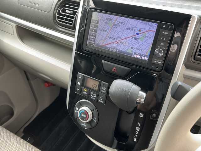 ダイハツ タント X SAⅡ 兵庫県 2016(平28)年 5.3万km ホワイト 純正ディーラーナビ/　Bluetooth・AM/FM・USB・CD・DVD/フルセグTV（走行中視聴可能）/バックカメラ/前方ドライブレコーダー/ETC/片側パワースライドドア/アンチロック・ブレーキ・システム/衝突被害軽減システム/横滑り防止装置/後方コーナーセンサー/レーンキープアシスト/盗難防止装置/オートライト/スマートキー/スペアキー×1/取扱説明書/保証書