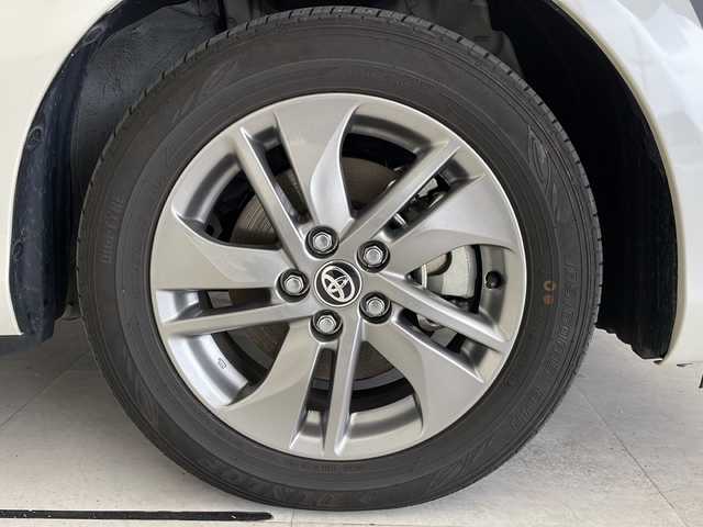 トヨタ シエンタ ハイブリッド G クエロ 愛知県 2022(令4)年 4.4万km ホワイトパールクリスタルシャイン トヨタセーフティセンス/衝突軽減システム/純正９型SDナビ（SDなし）/全方位カメラ/両側パワースライドドア/クルーズコントロール/シートヒーター/フルセグ/CD/DVD/Bluetooth/バックカメラ/コーナーセンサー/純正アルミホイール/ＥＴＣ２．０/ステアリングヒーター/オートマチックハイビーム/ステアリングスイッチ/スマートキー/プッシュスタート